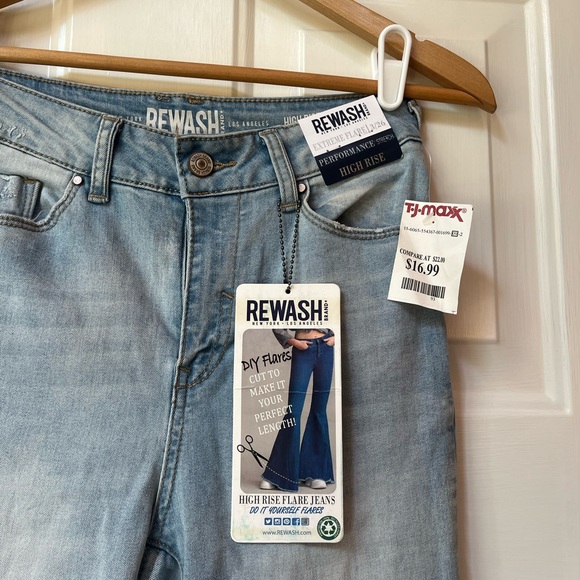 Rewash High Rise Performance Stretch Extreme Flare - Picture 3 of 6